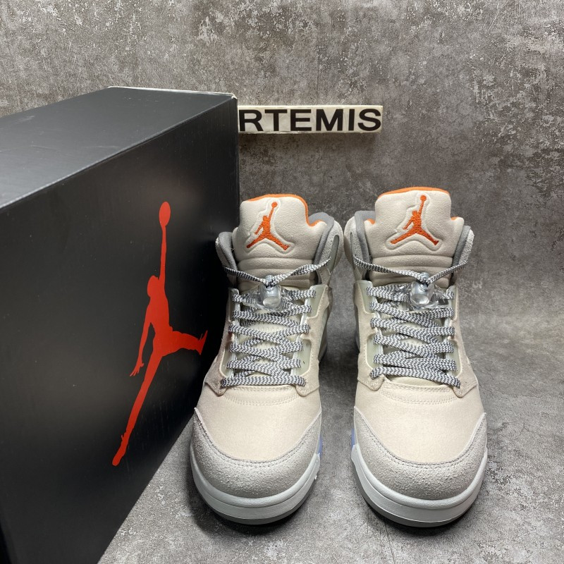 Air Jordan 5 Retro SE Craft Light Orewood Brown