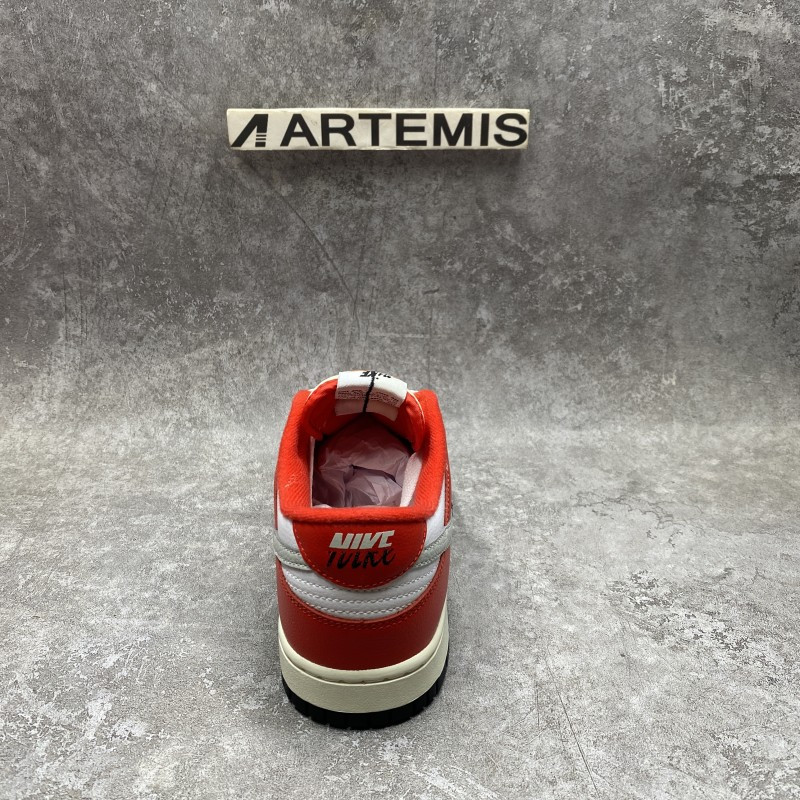 Nike Dunk Low Chicago Split