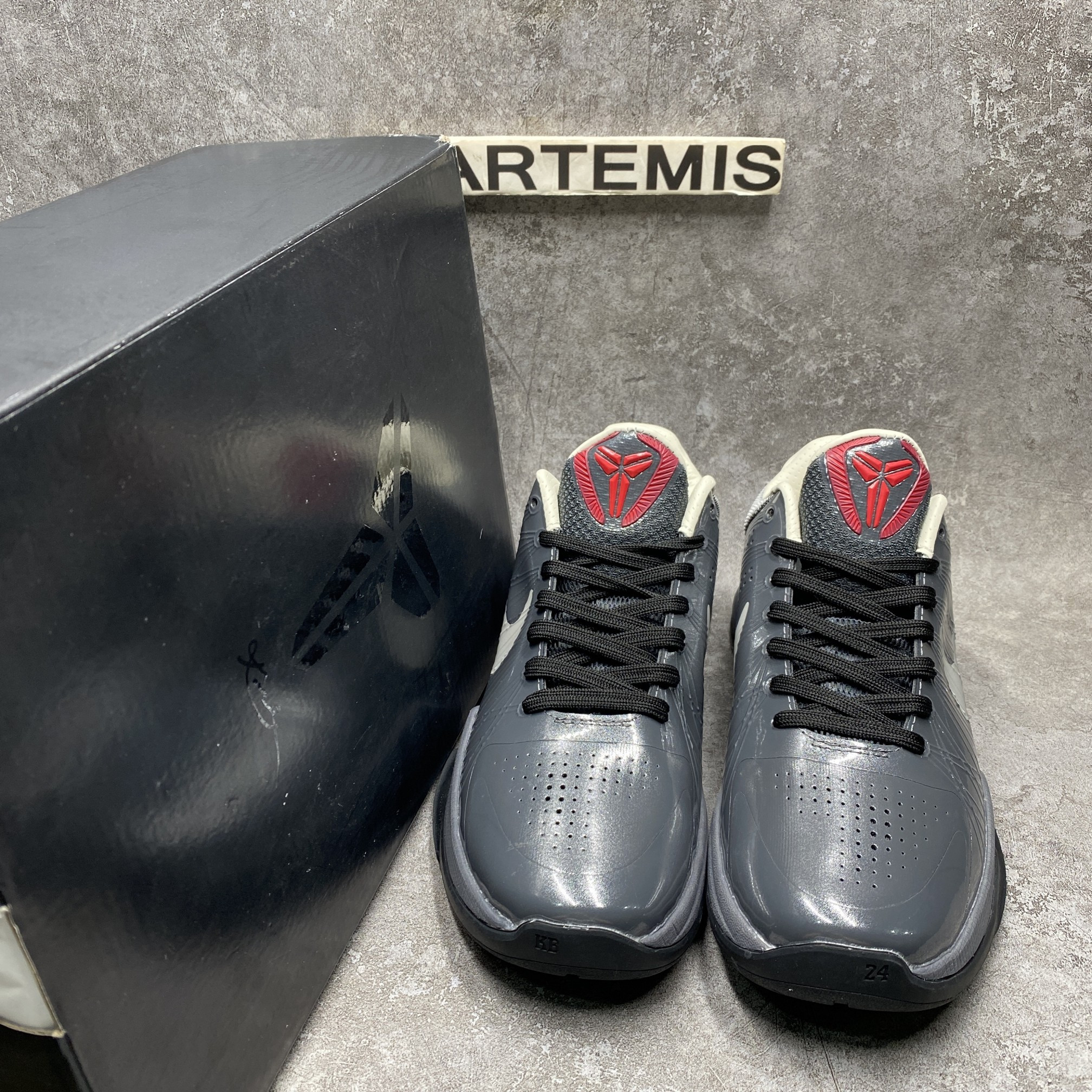 Zoom Kobe 5 