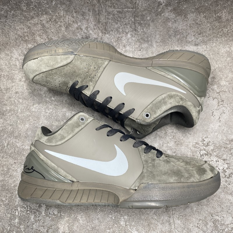 Nike Kobe 4 Black Mamba Collection Fade to Black