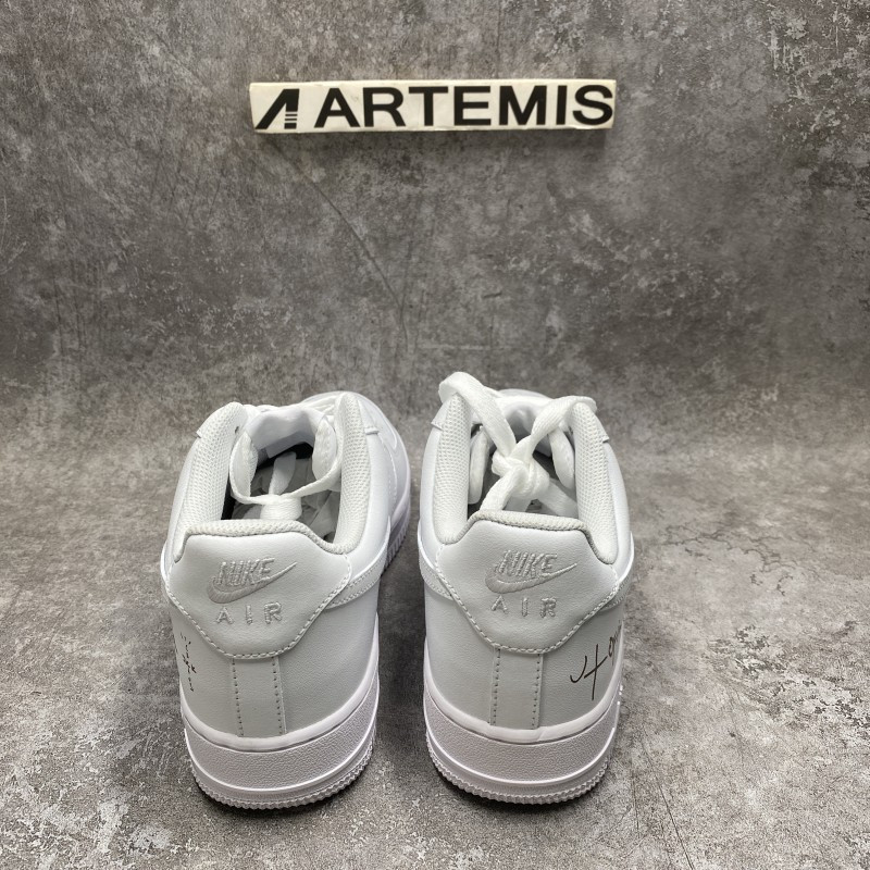 Nike Air Force 1 Low 