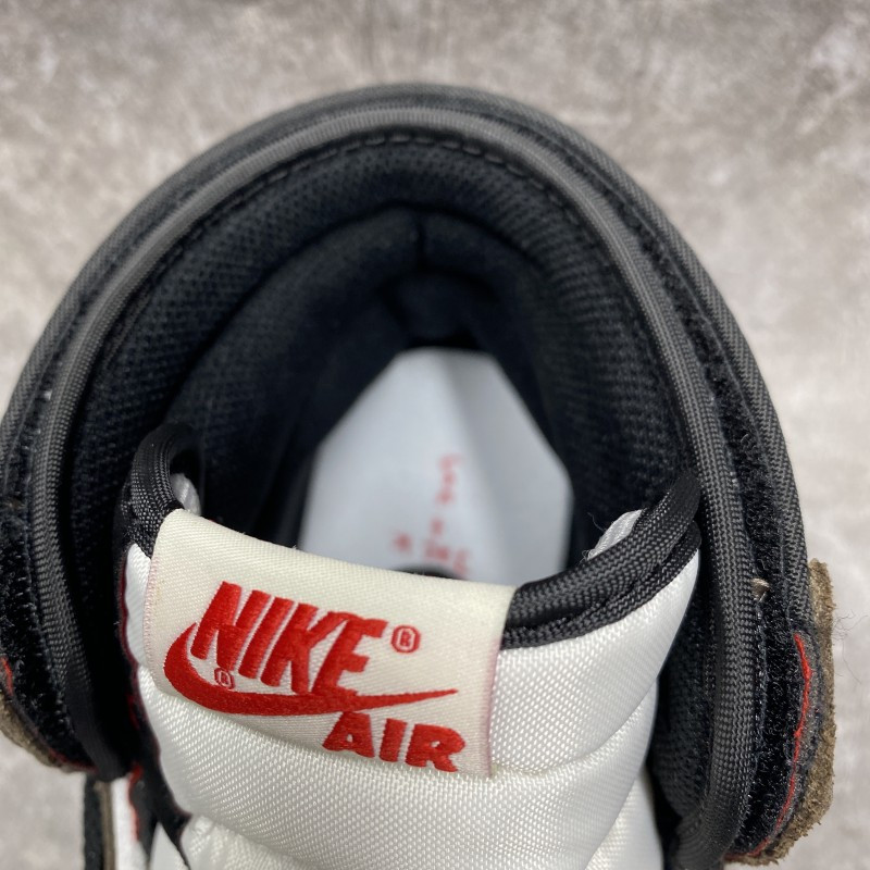 Air Jordan 1 Retro High Travis Scott