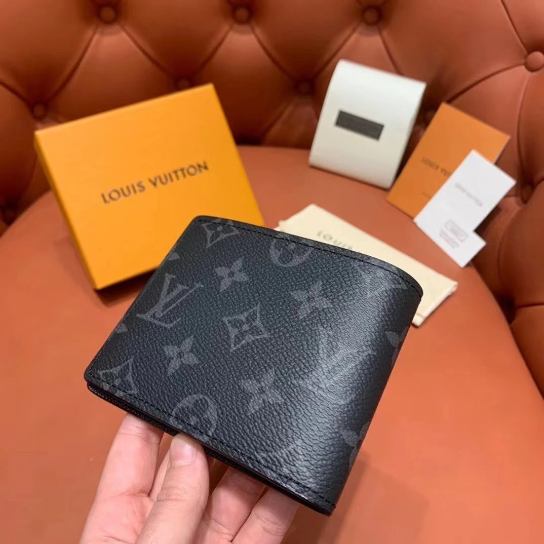 LV Christmas MULTIPLE WALLET M61695