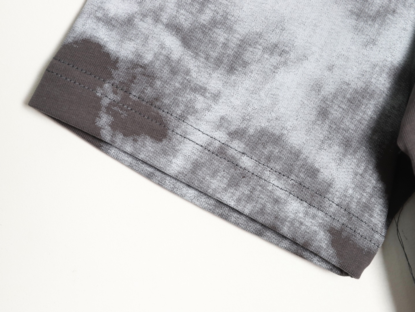 L0*is V*t0n LV 25ss Short-sleeved T-shirt