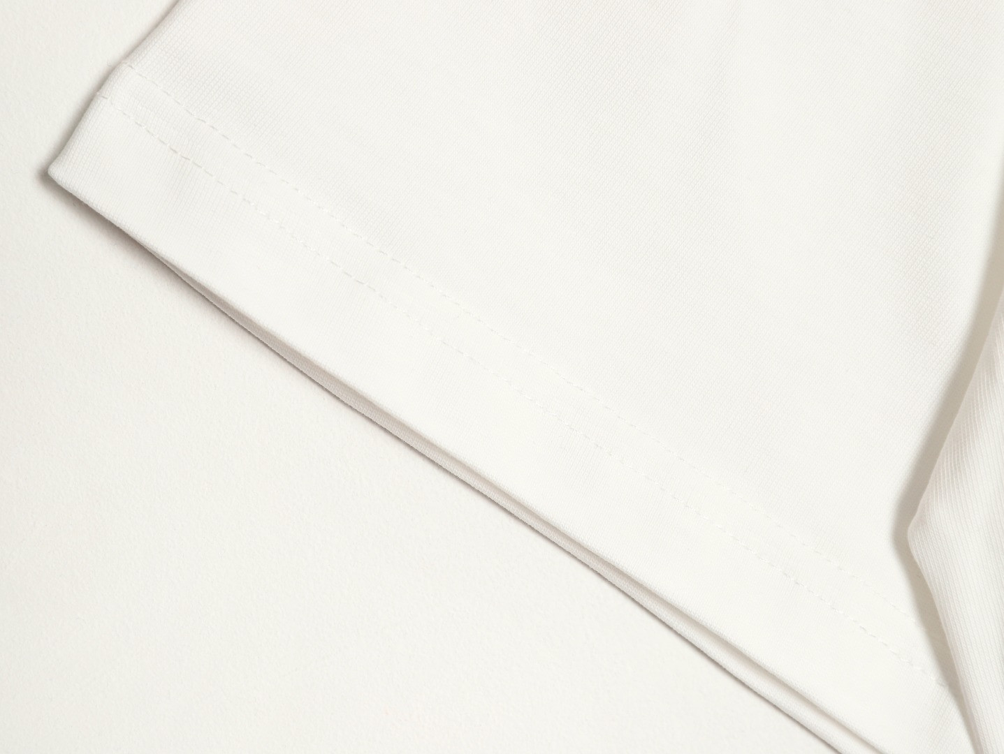 L0ew* 25ss Short-sleeved T-shirt