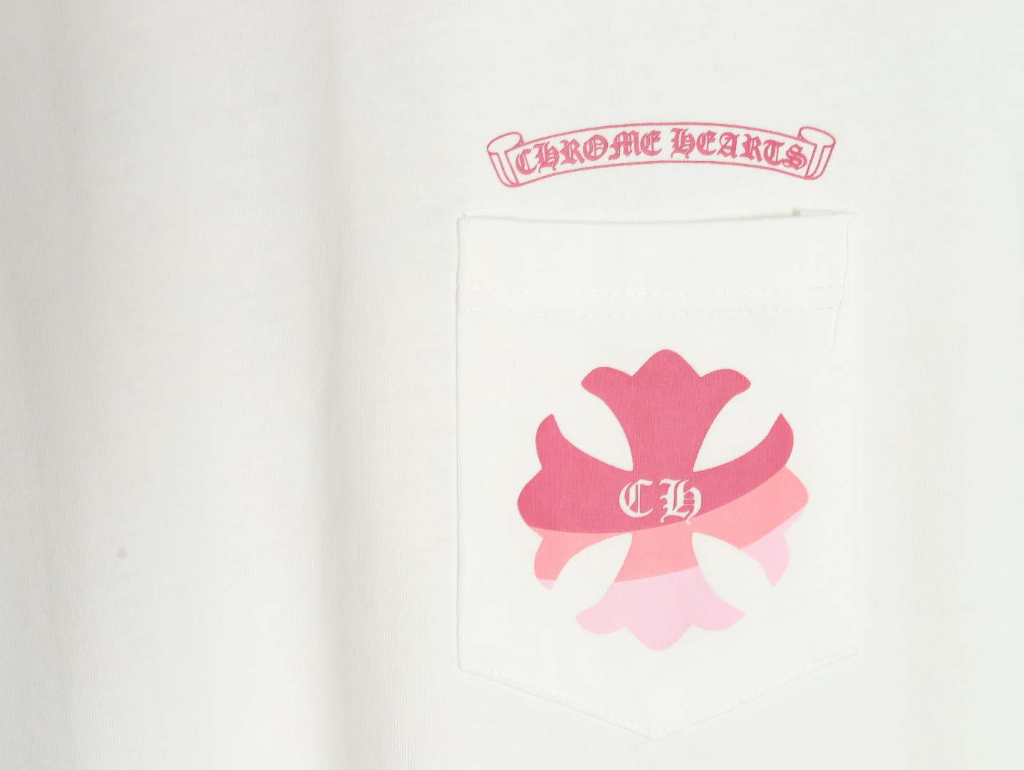 Ch**me He**ts 25SS Short-sleeved T-shirt