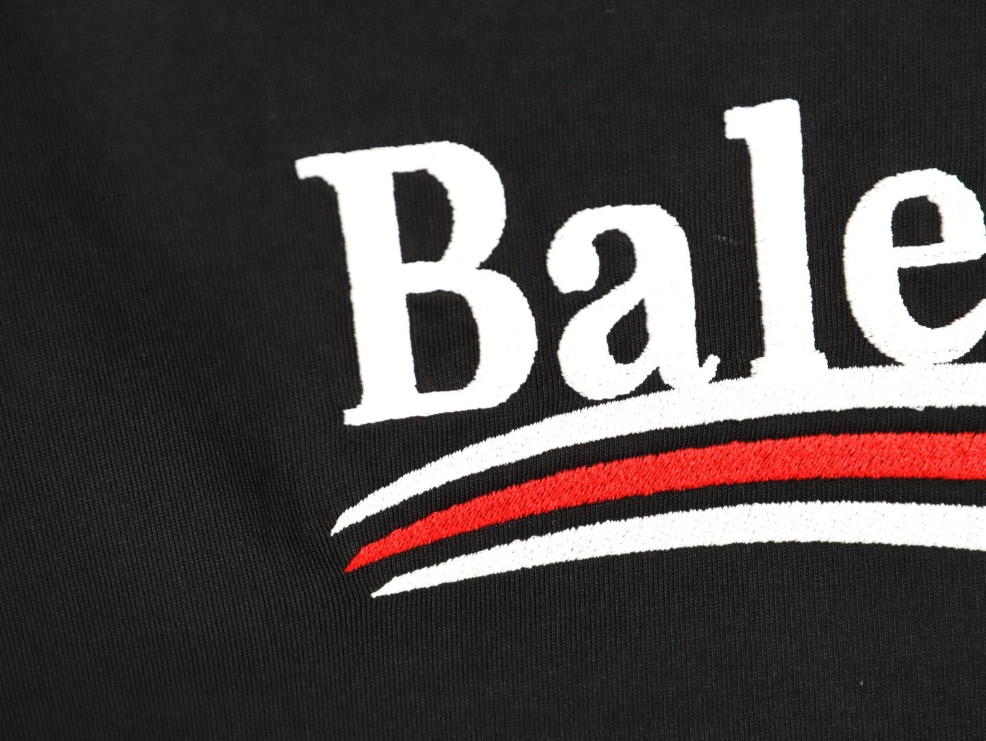 Ba*len*cia*ga Long-sleeved T-shirt