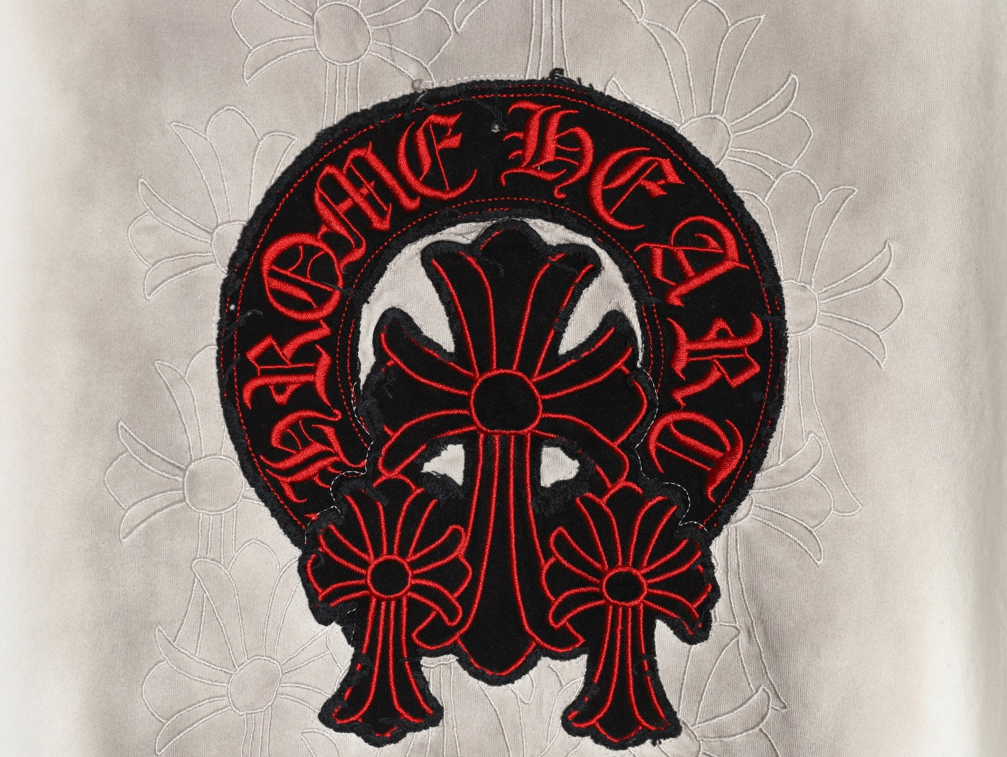 Ch**me He**ts 25SS Short-sleeved T-shirt