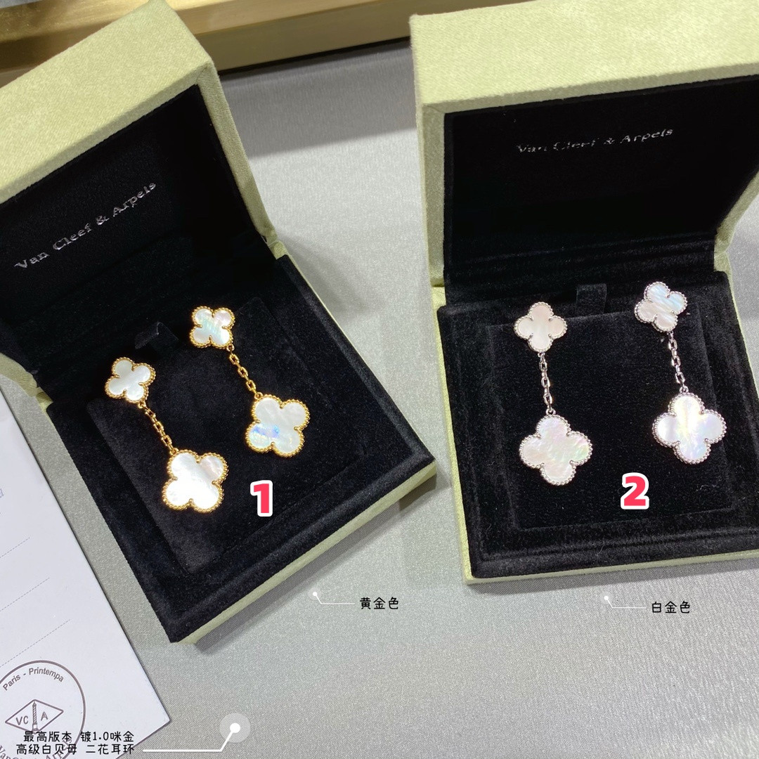 V*N CL*F & Arpels High-grade white Fritillaria Two Flowers Earrings
