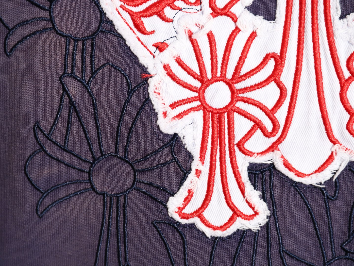 Ch**me He**ts 25SS Short-sleeved T-shirt