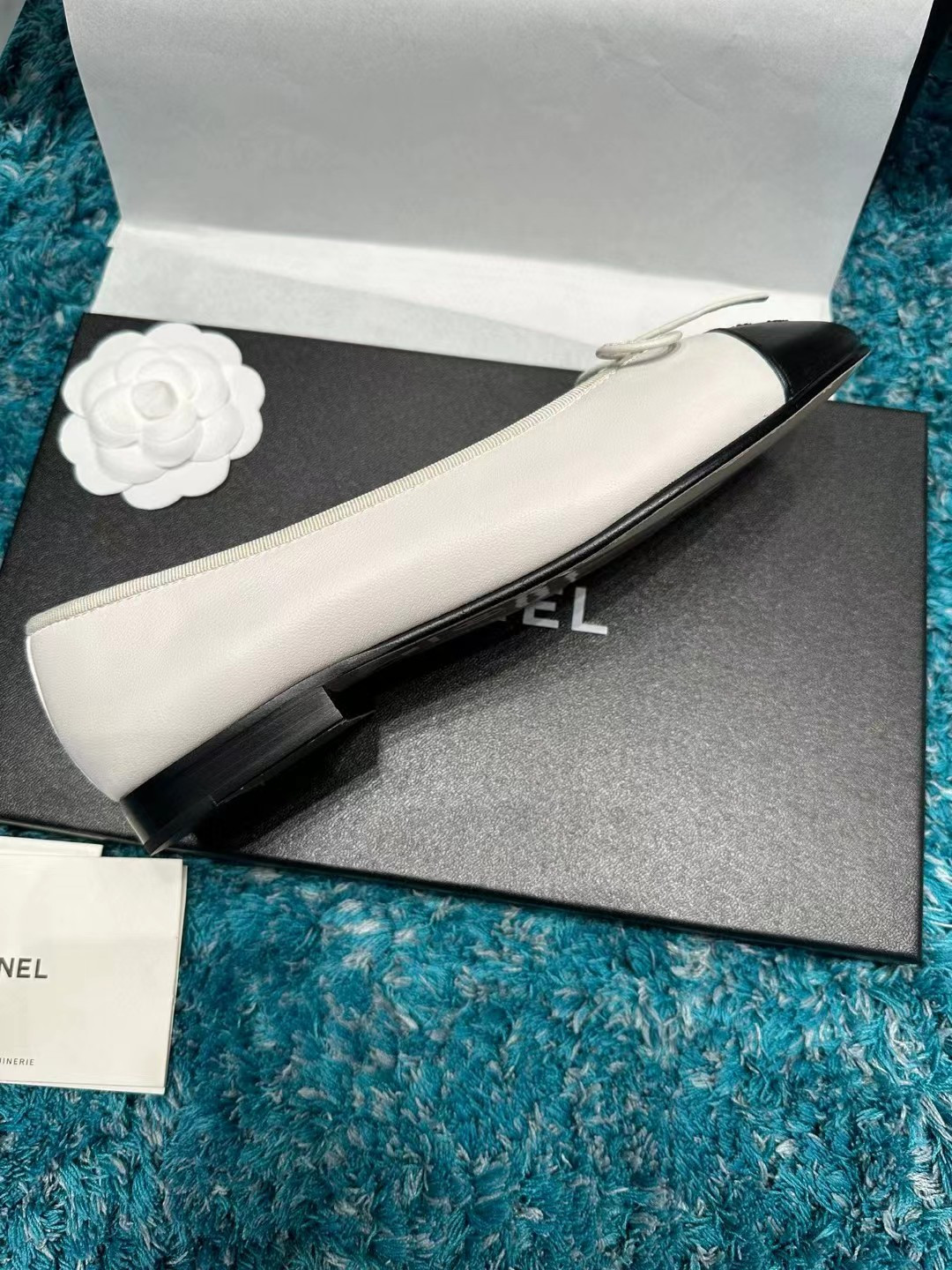 Ch*el BALLET FLATS Lambskin & Grosgrain