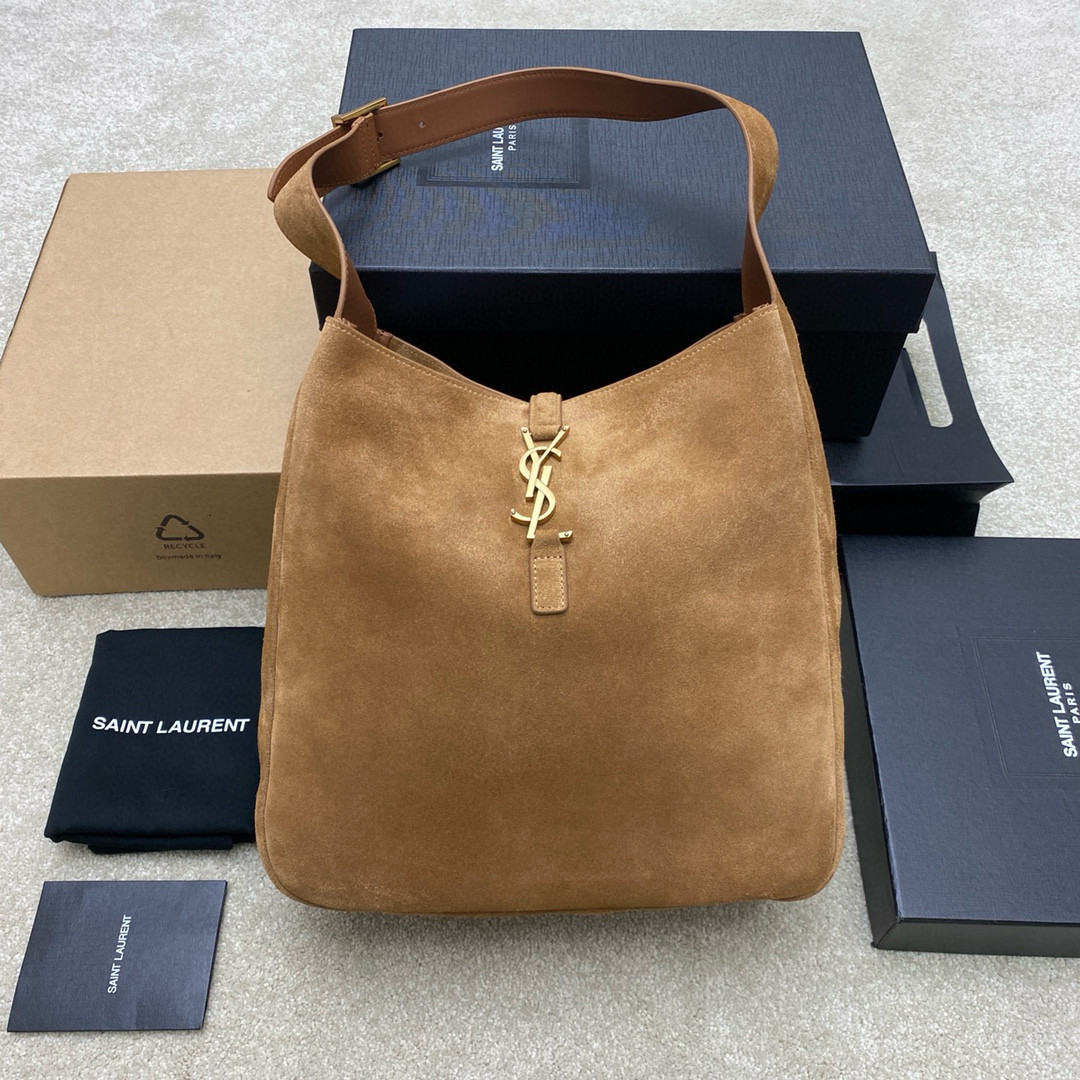 Y*L LE 5 À 7 S*pPLE LARGE IN SUEDE 30 X 31 X 13 CM