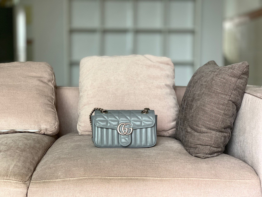 G*u*i GG Marmont mini shoulder bag 22cm