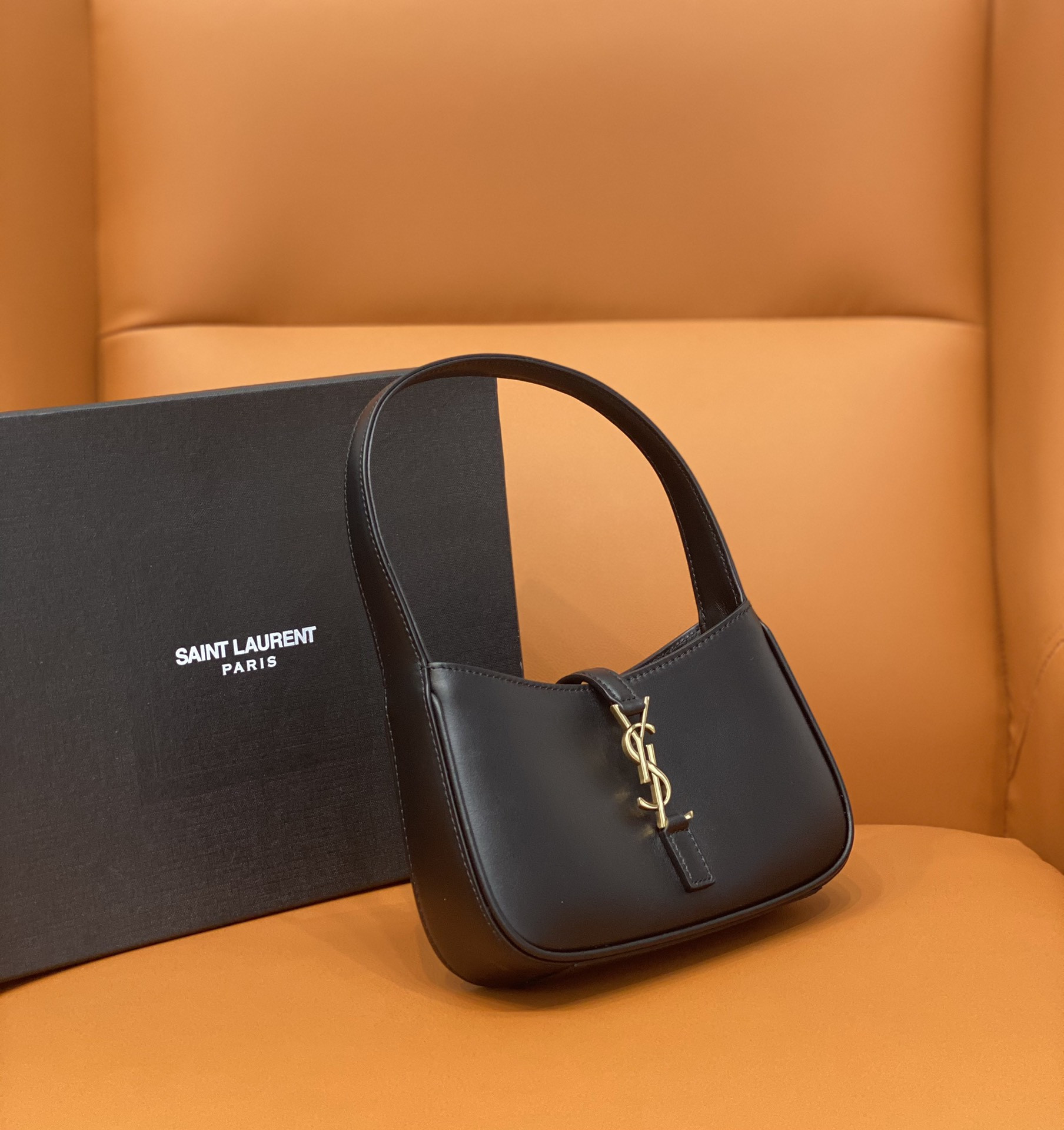 Y*L MINI LE 5 À 7 IN SMOOTH LEATHER NOIR 19 X 11.5 X 4.5 CM