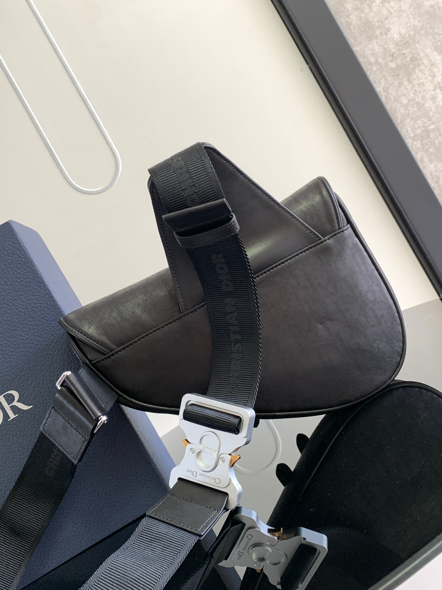 Ch**an D*0r D*0r HOMME Bags Leather Black 26 x 19 x 4.5 cm