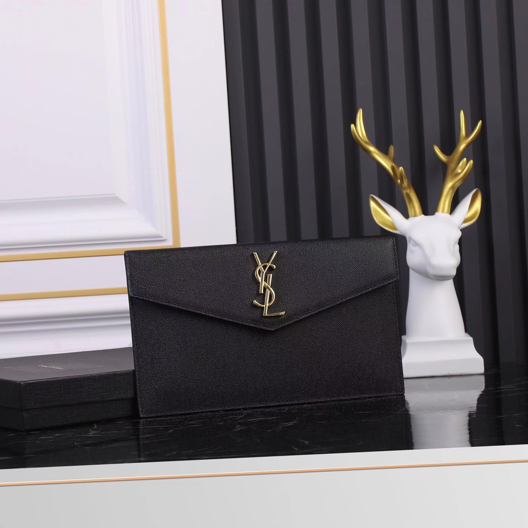 Y*L UPTOWN POUCH IN GRAIN DE POUDRE EMBOSSED LEATHER BLACK 10.6 X 6.2 X 0.7 INCHES