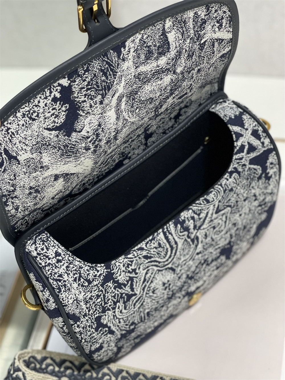 LARGE D*0r BOBBY BAG Oblique