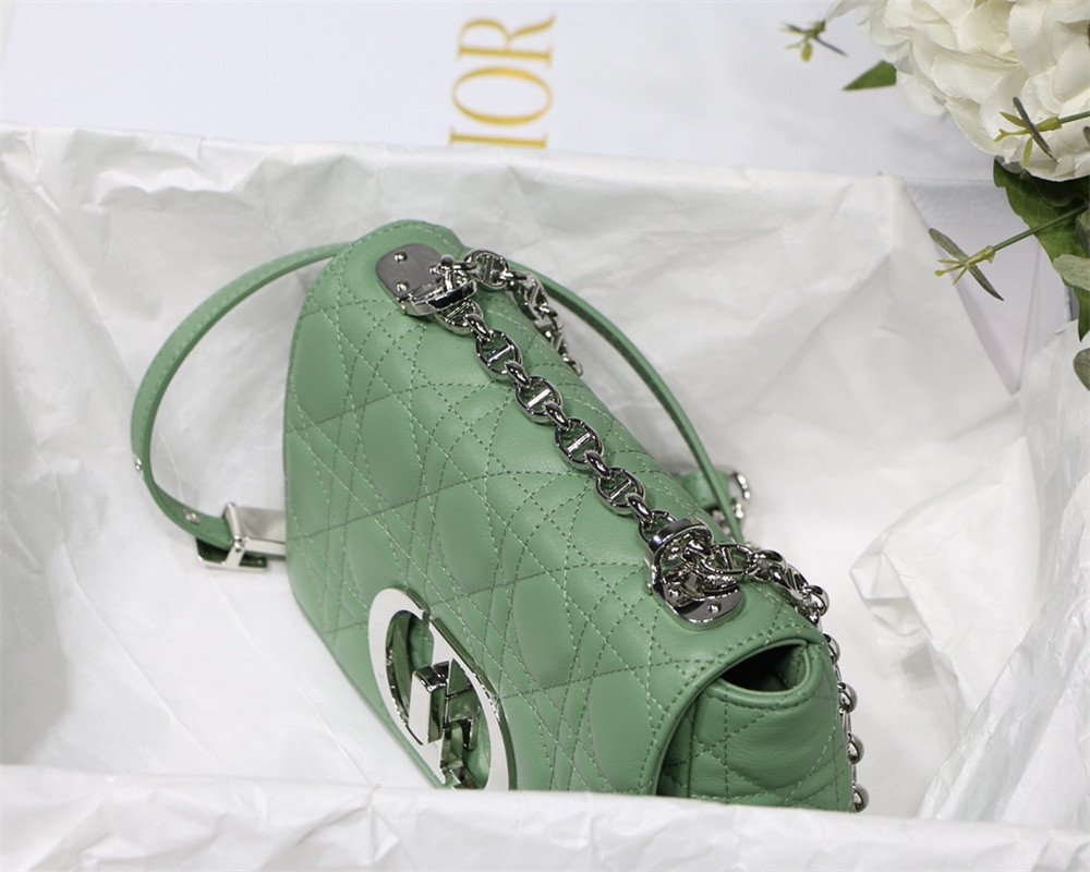 SMALL D*0r CARO BAG gREEN S*pple Cannage Calfskin With Silver Hardware 20 x 12 x 7 cm