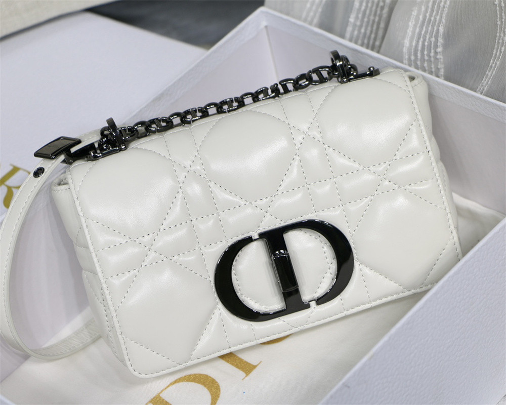 SMALL D*0r CARO BAG Ivory S*pple Cannage Calfskin With Silver Hardware 20 x 12 x 7 cm