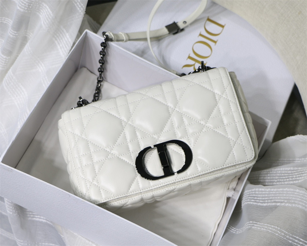 MEDIUM D*0r CARO BAG IVORY S*pple Cannage Calfskin 25.5 x 15.5 x 8 cm