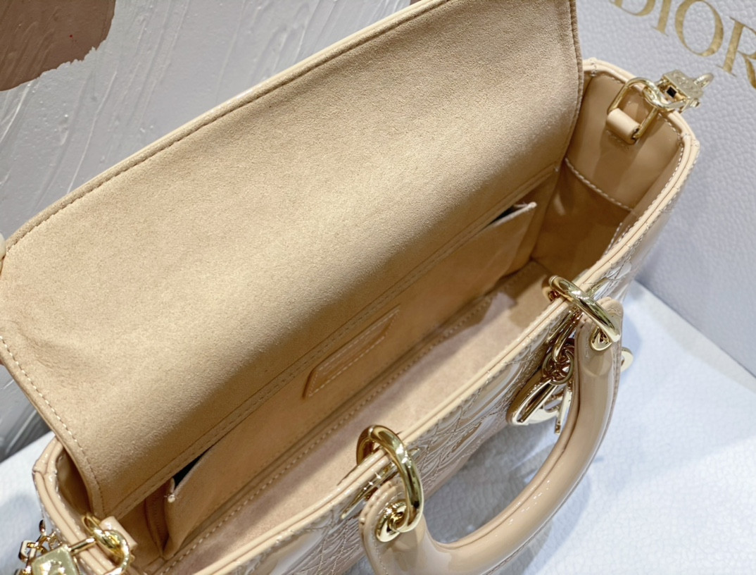 D*0r SMALL LADY D-JOY BAG Biscuit Patent