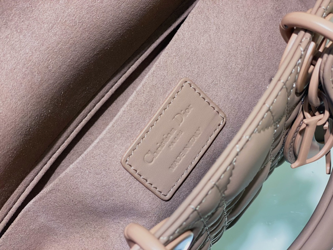 D*0r SMALL LADY D-JOY BAG Ultramatte Pink Cannage Calfskin