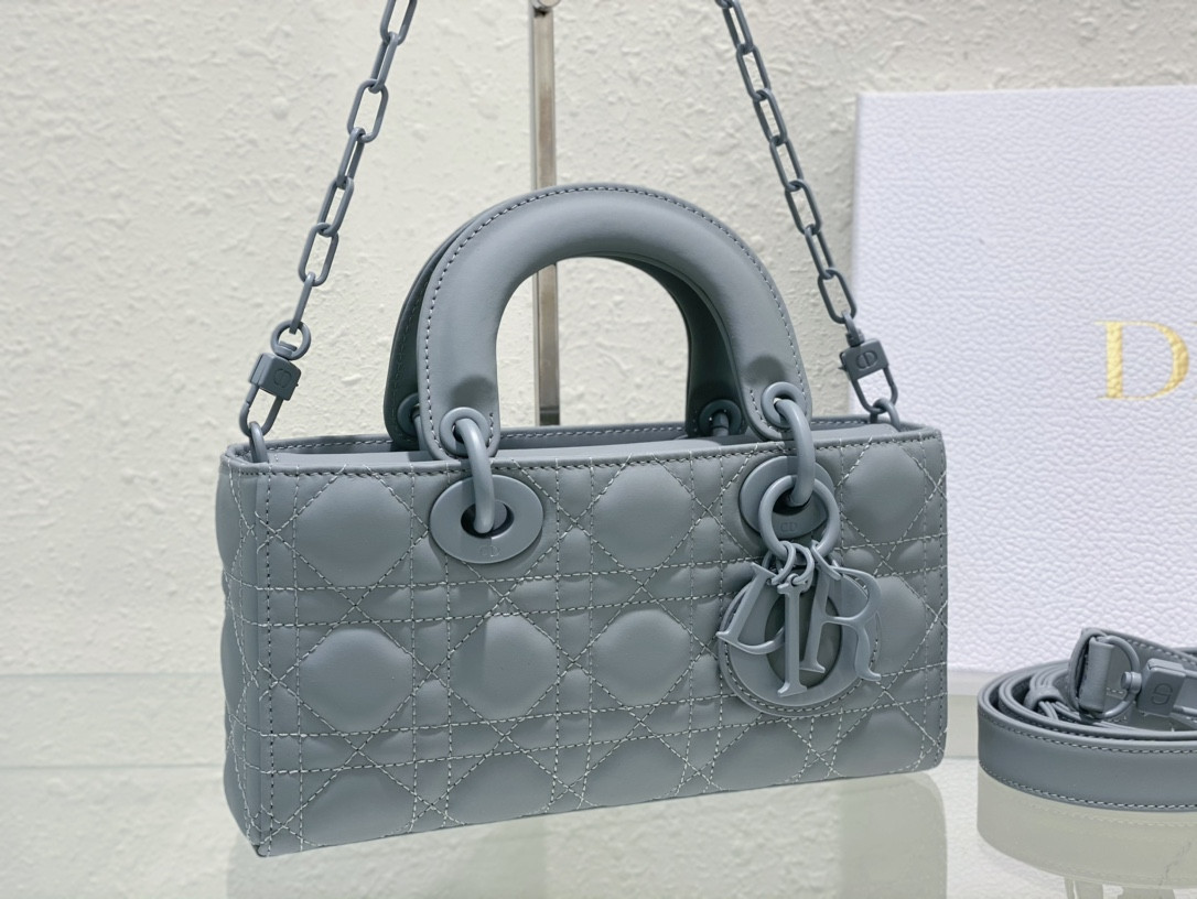 D*0r SMALL LADY D-JOY BAG Ultramatte Grey Cannage Calfskin