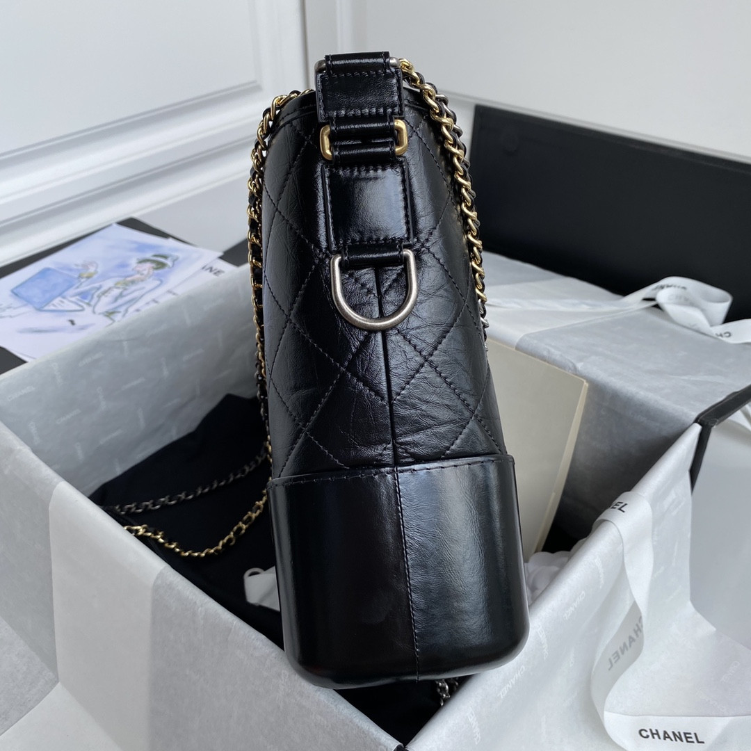 Ch*el Gabrielle MEDIUM BLACK 21 x 28 x 10cm