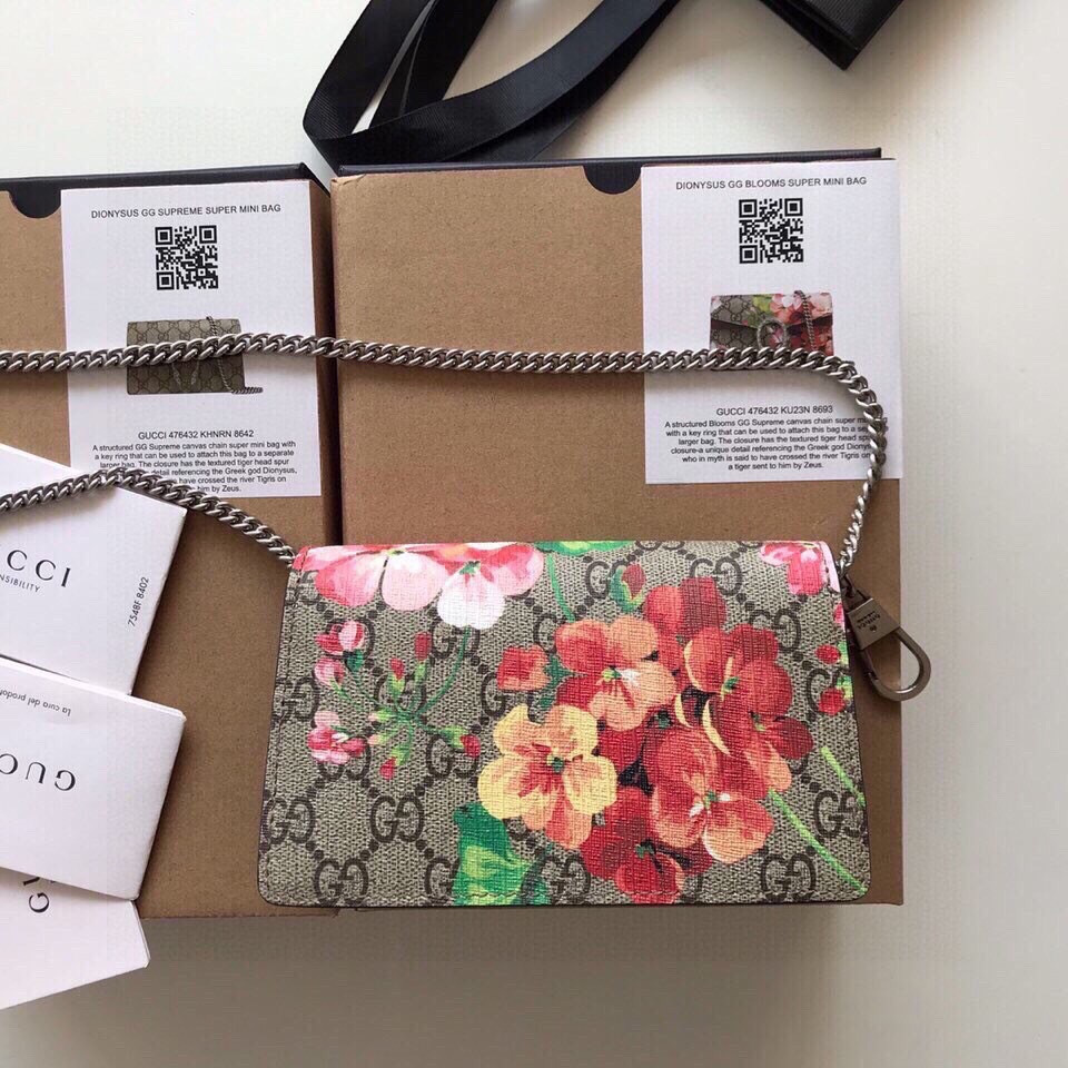 G*u*i DIONYSUS S*p*e S*pER MINI BAG 6.5"Wx3.9"Hx1.6"D