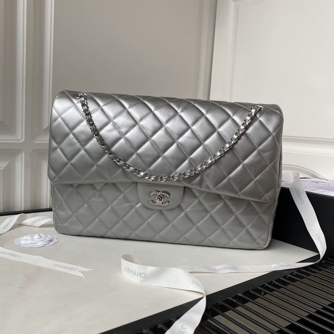 Ch*el CLASSIC FLAP SILVER 28x38x12cm