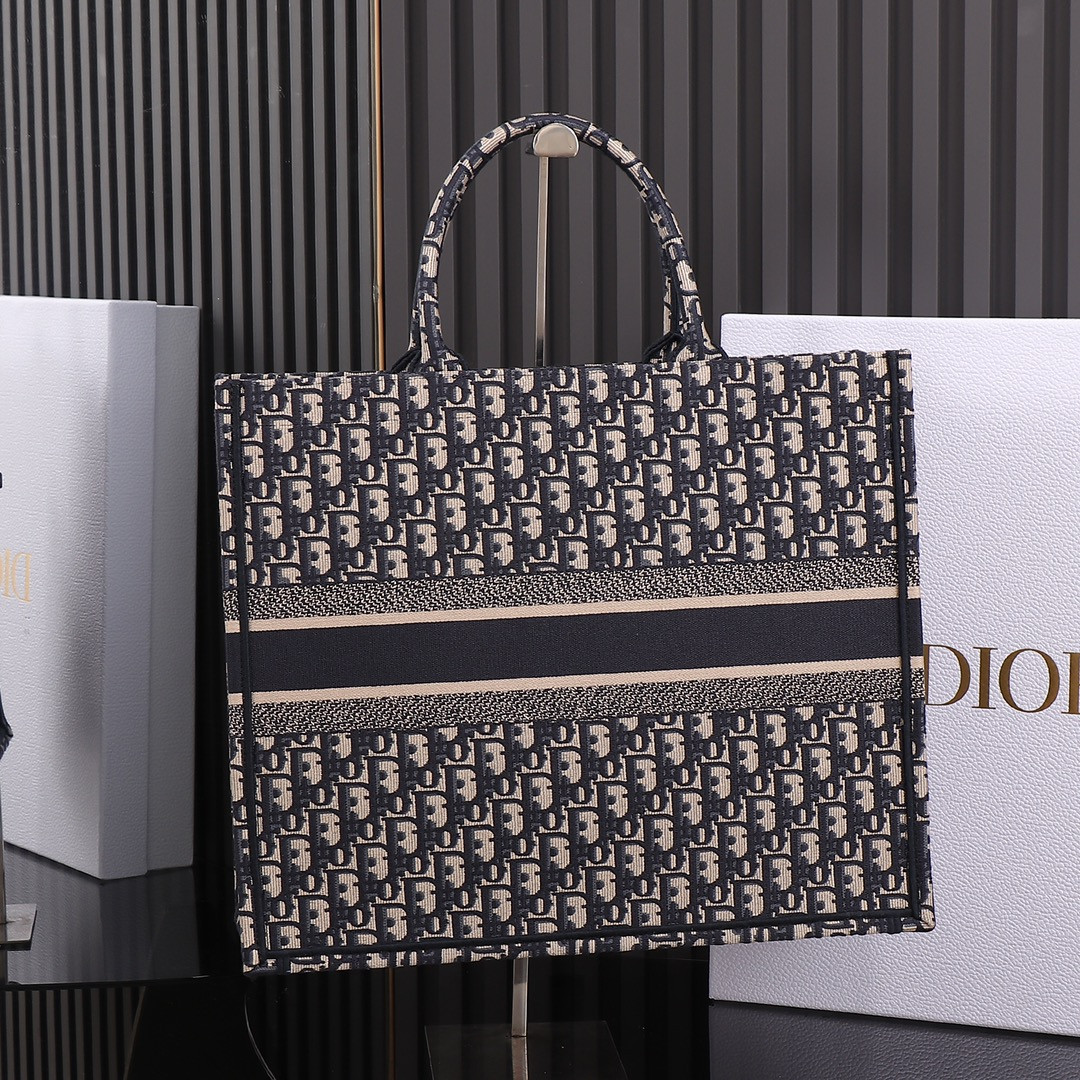 Large D*0r Book Tote Ecru and Blue D*0r Oblique Embroidery 16.5 x 14 x 7.5 inches