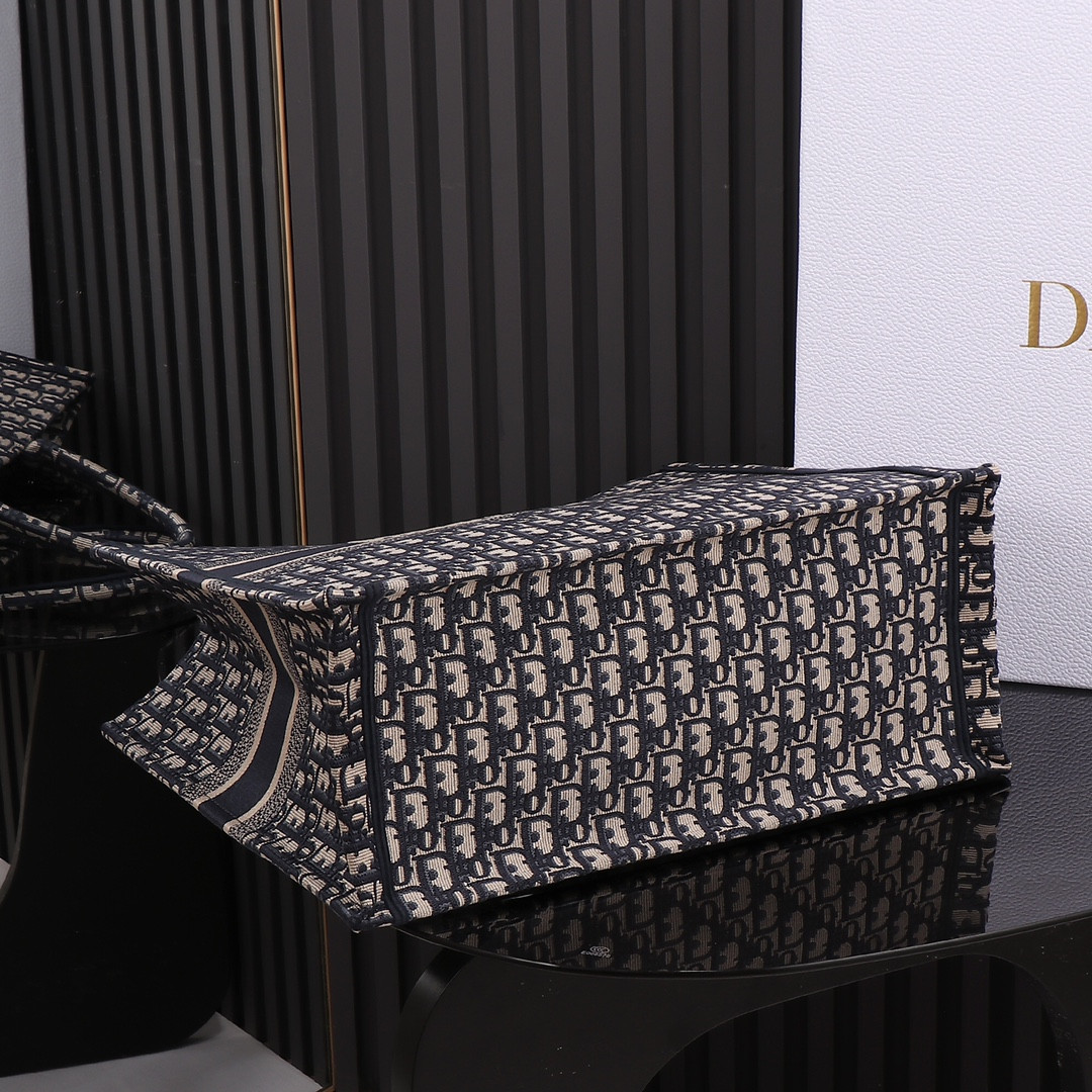 Large D*0r Book Tote Ecru and Blue D*0r Oblique Embroidery 16.5 x 14 x 7.5 inches