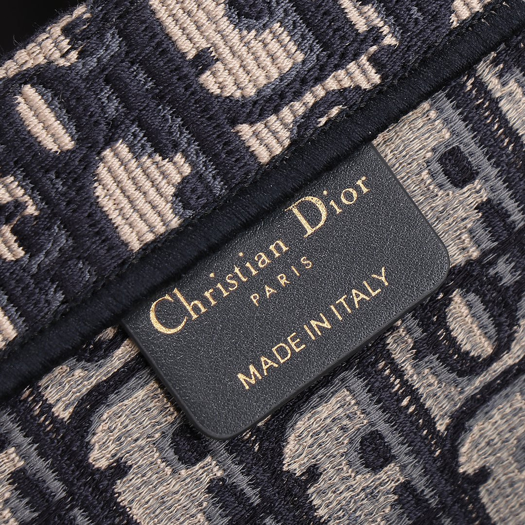 Large D*0r Book Tote Ecru and Blue D*0r Oblique Embroidery 16.5 x 14 x 7.5 inches