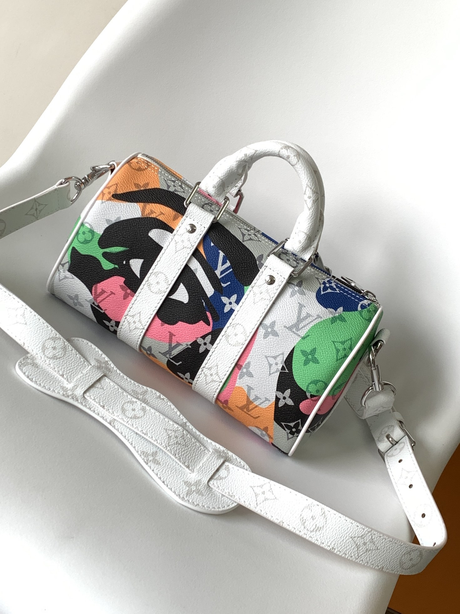 L0*is V*t0n Keepall Bandoulière 25 M46678 9.8 x 5.9 x 4.3 inches