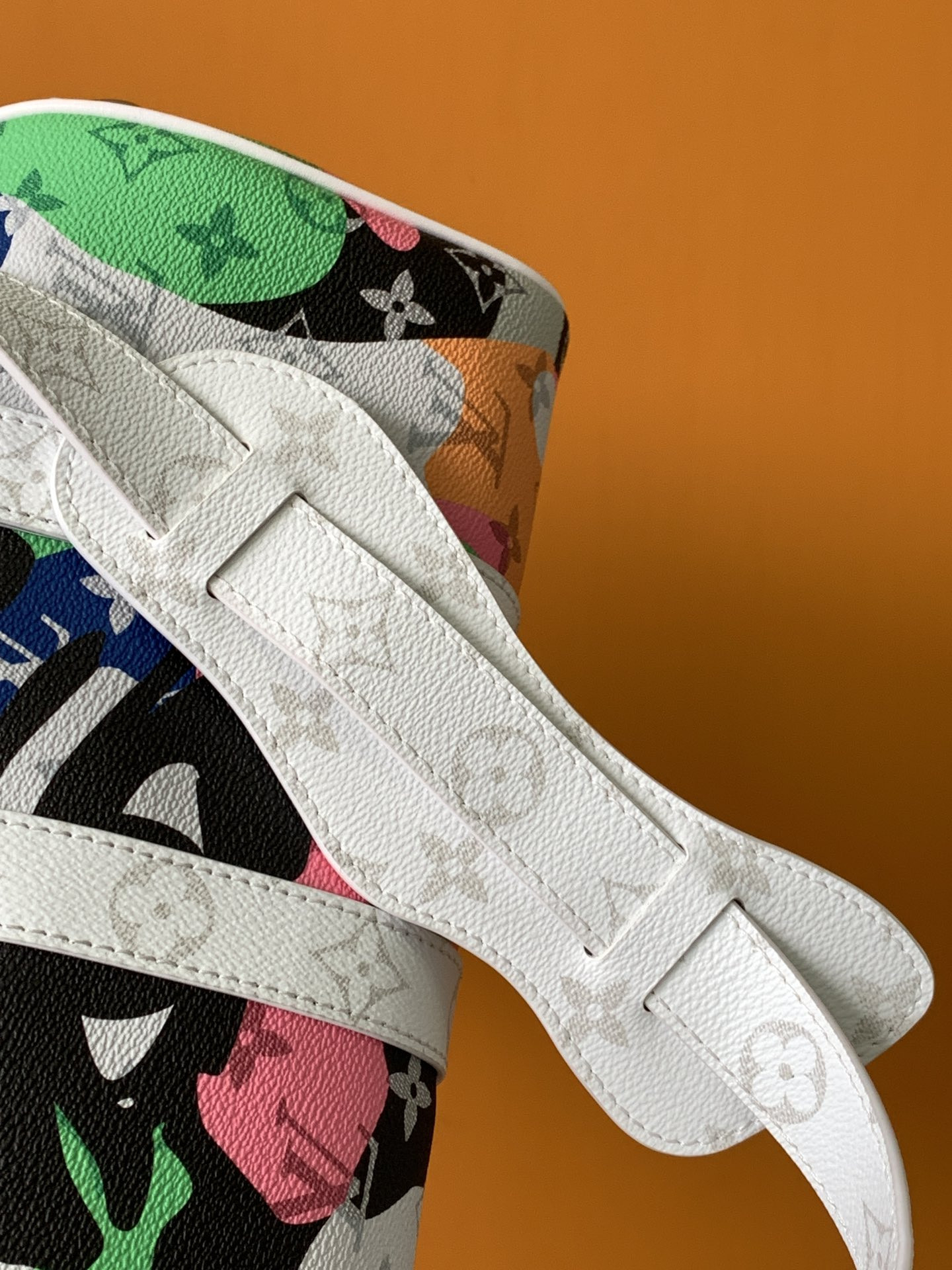 L0*is V*t0n Keepall Bandoulière 25 M46678 9.8 x 5.9 x 4.3 inches