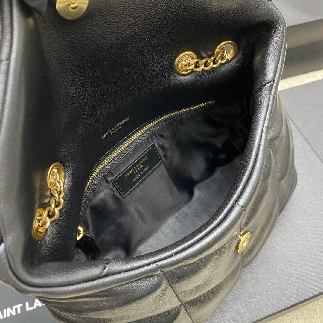 Y*L PUFFER IN LEATHER BLACK 23 X 15.5 X 5.8 CM