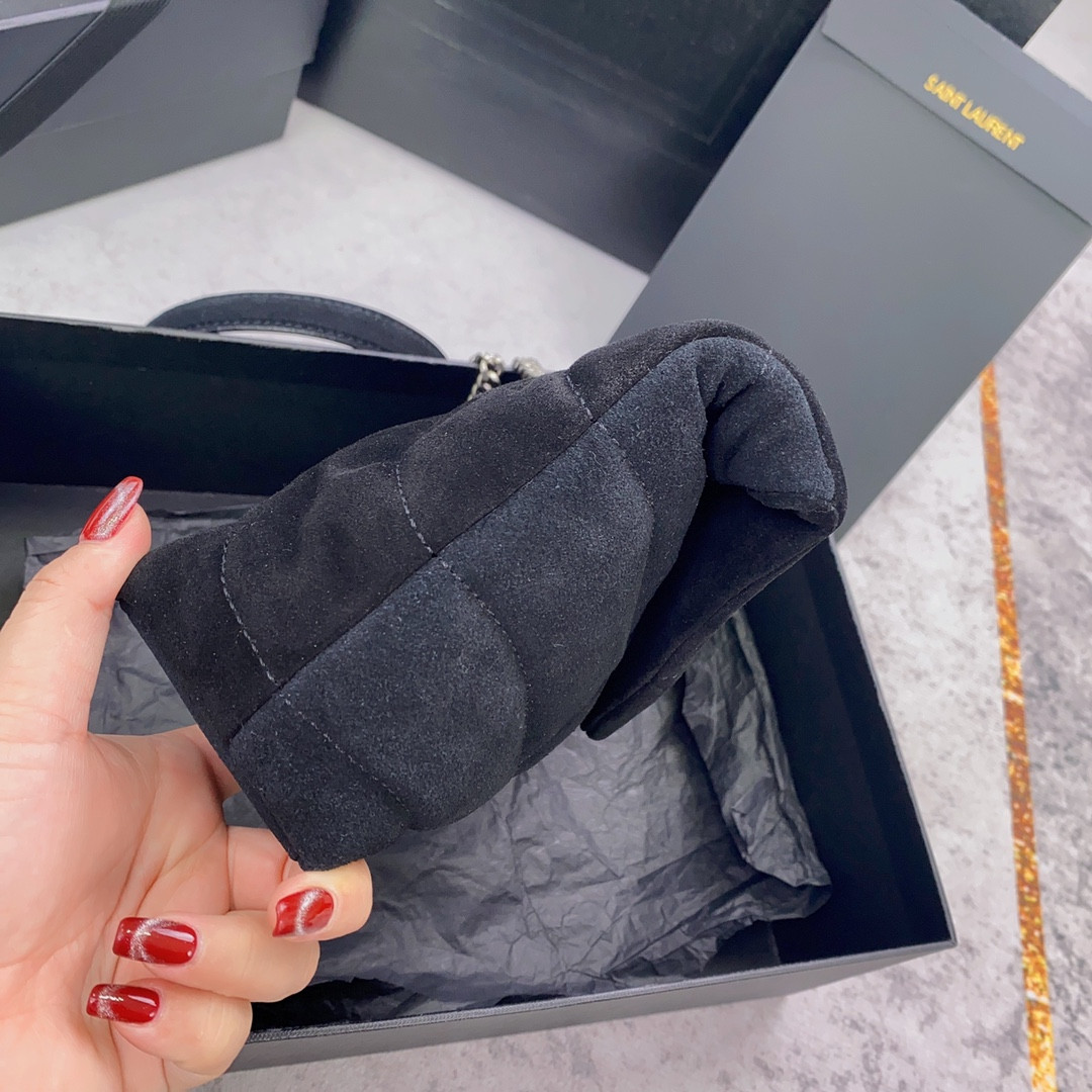 Y*L PUFFER IN SUEDE BLACK 23 X 15.5 X 5.8 CM