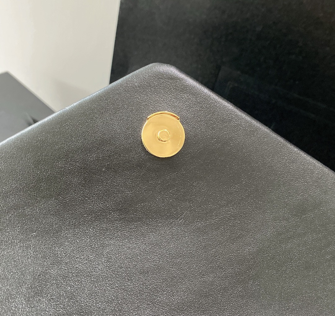 Y*L LOULOU MEDIUM IN QUILTED LEATHER BLACK 12.5 X 8.6 X 3.5 INCHES