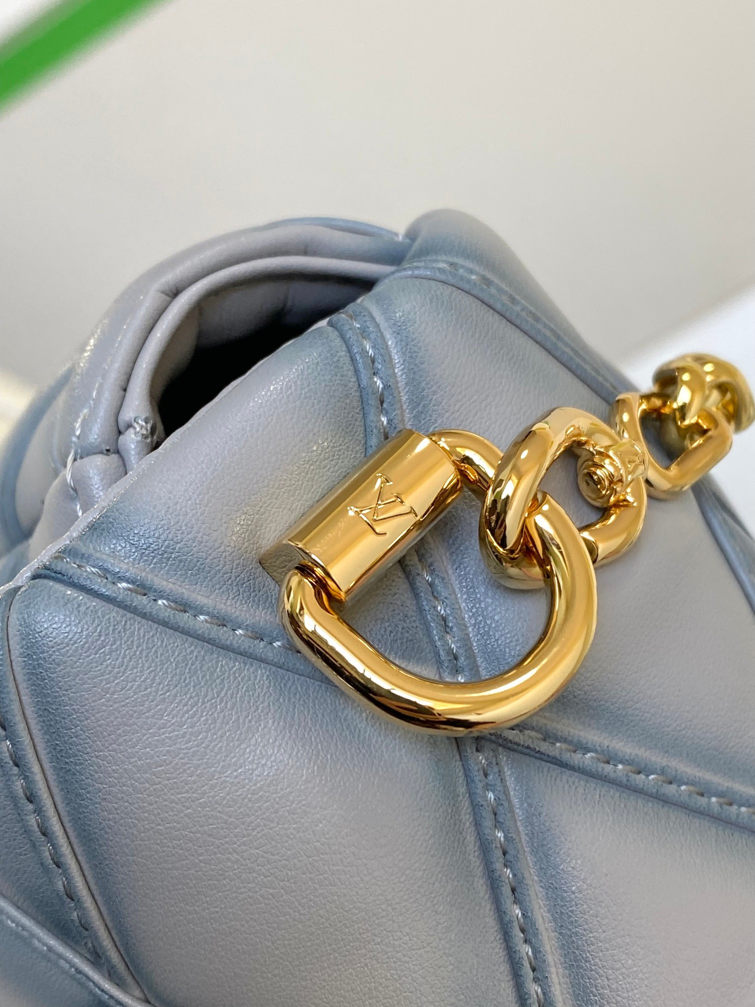 L0*is V*t0n M83071 Pico GO-14 5.9 x 3.9 x 2.6 inches