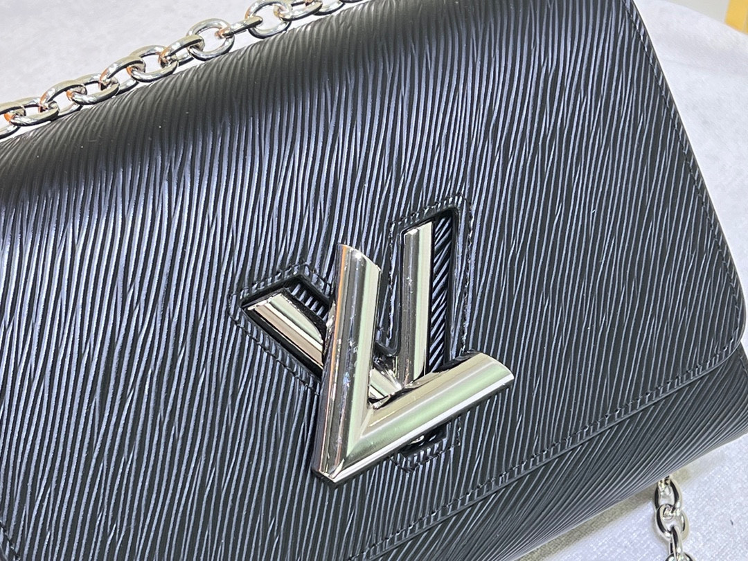 L0*is V*t0n Twist MM Black 9.1 x 6.7 x 3.7 inches