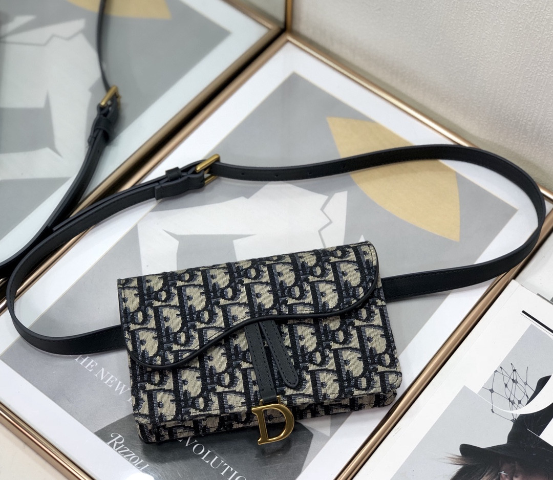 D*0r Saddle Pouch Blue D*0r Oblique Jacquard  6.5 x 4 x 1.5 inches