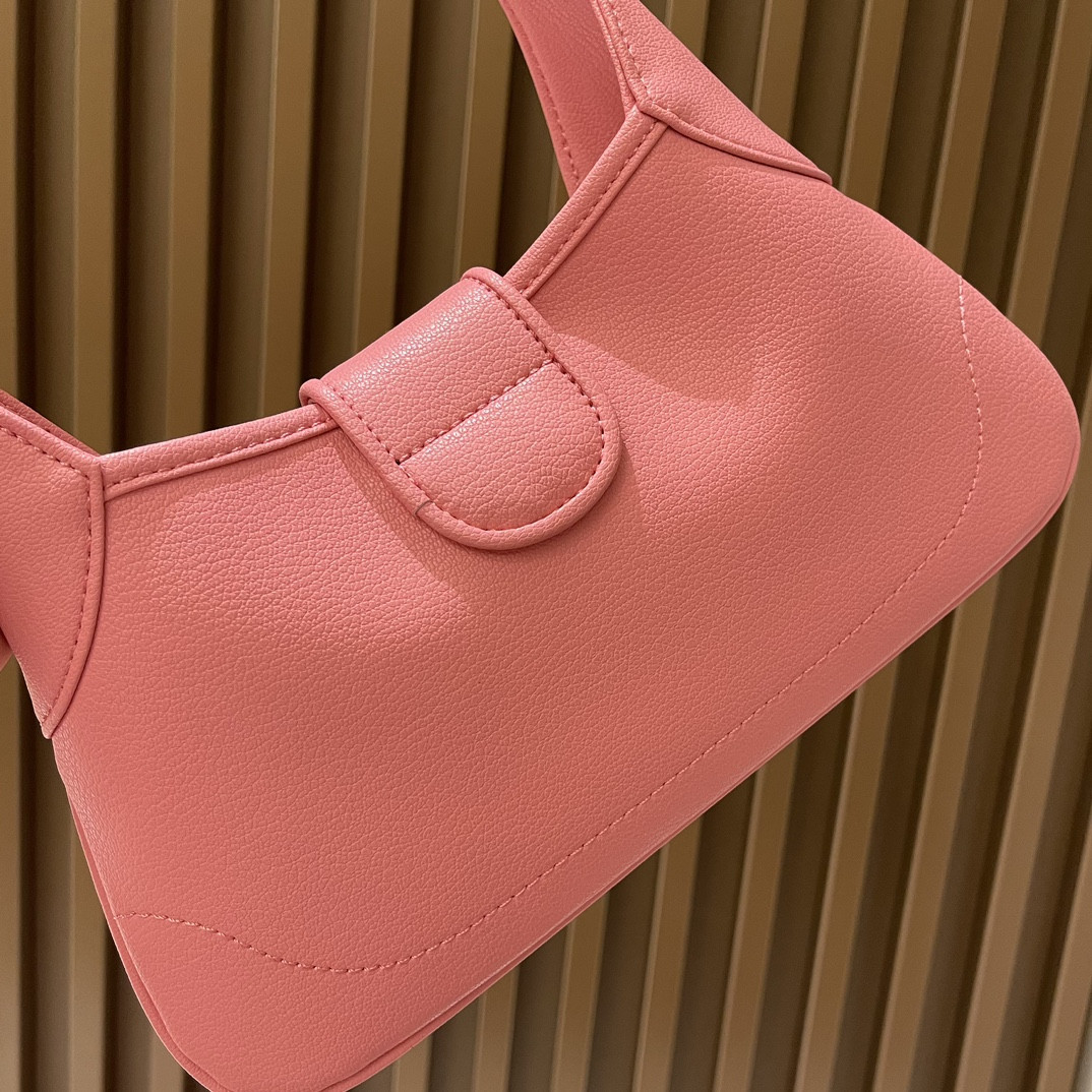 G*u*i APHRODITE SHOULDER BAG PINK 27 X 13.5 X 2 cm