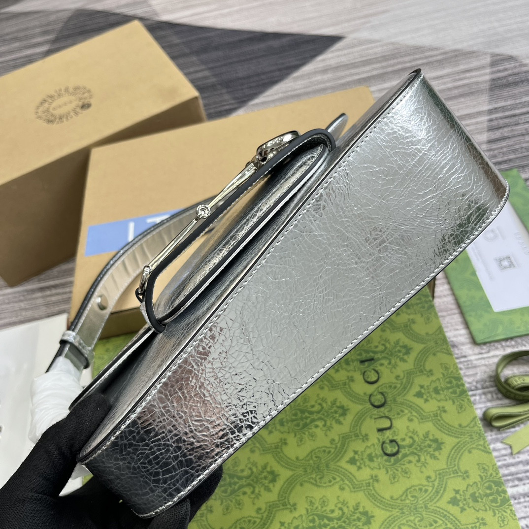 G*u*i HORSEBIT 1955 SMALL SHOULDER BAG Metallic silver 10.4"W x 6.7-4.1"H x 3.1-1.6"D