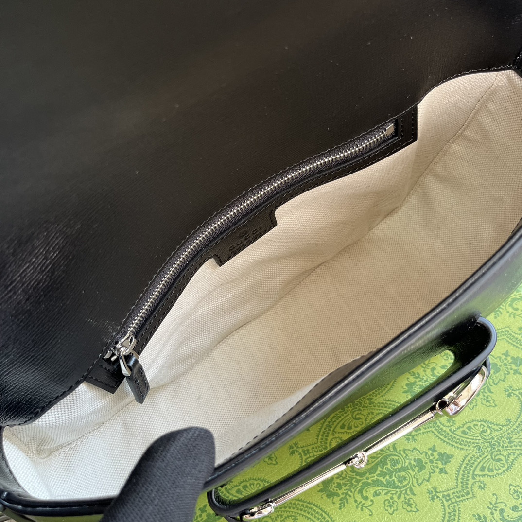 G*u*i HORSEBIT 1955 SMALL SHOULDER BAG Black 10.4"W x 6.7-4.1"H x 3.1-1.6"D