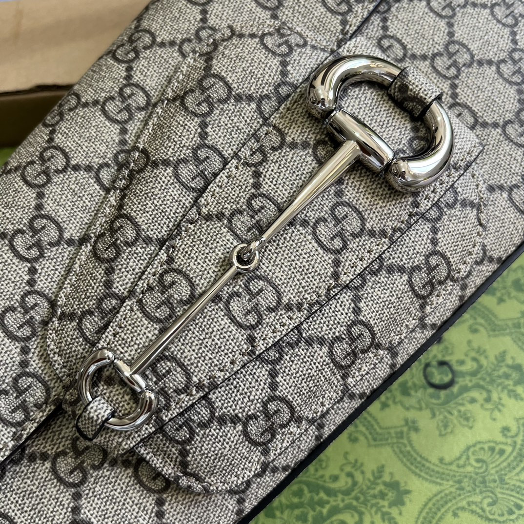 G*u*i HORSEBIT 1955 SMALL SHOULDER BAG 10.4"W x 6.7-4.1"H x 3.1-1.6"D