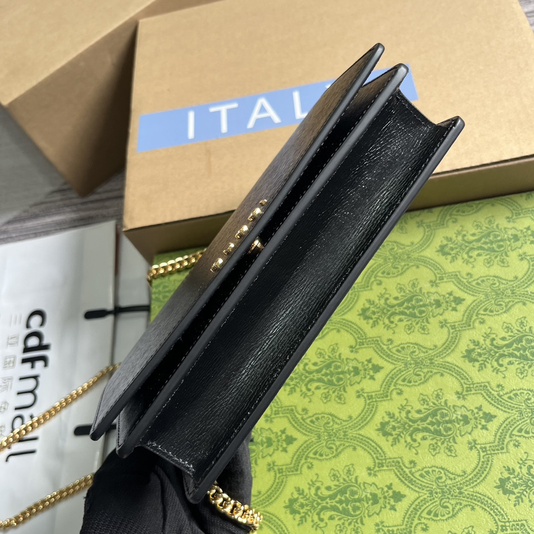 CHAIN WALLET WITH G*u*i SCRIPT BLACK 7.8"W x 5"H x 1.6"D