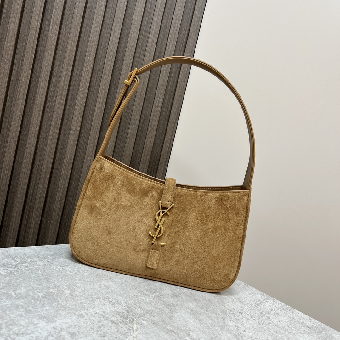 Y*L LE 5 À 7 IN SUEDE BROWN 9 X 6.3 X 2.5 INCHES