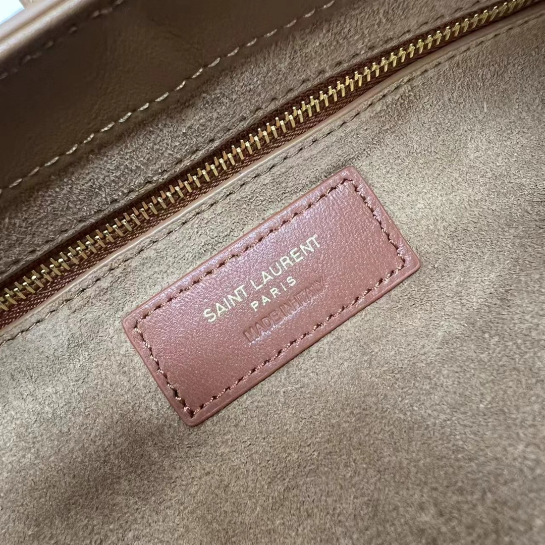 Y*L LE 5 À 7 IN SUEDE BROWN 9 X 6.3 X 2.5 INCHES