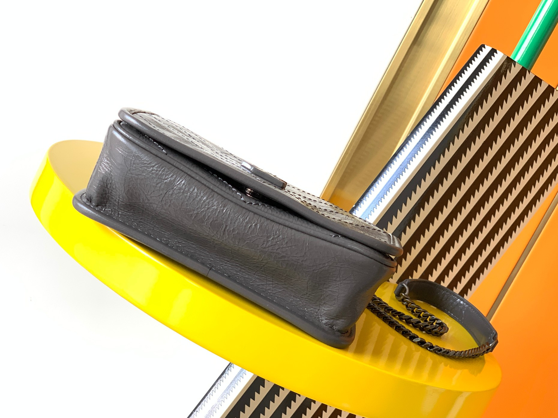 Y*L NIKI CHAIN WALLET IN SHINY LEATHER GRAY 19 x 15 x 6 CM