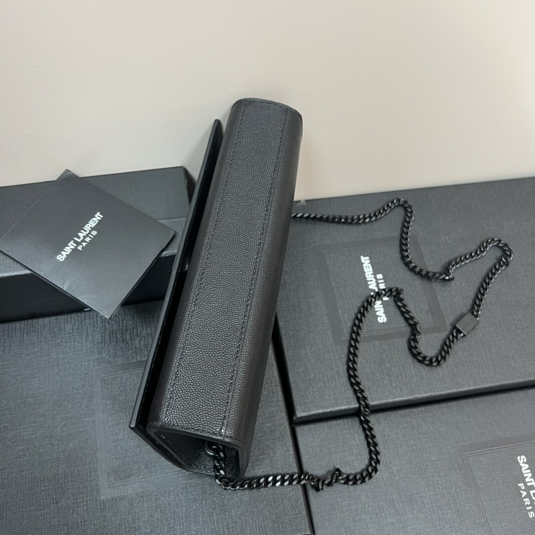 Y*L KATE MEDIUM IN GRAIN DE POUDRE EMBOSSED LEATHER ALL BLACK 9.4 X 5.7 X 2.1 INCHES